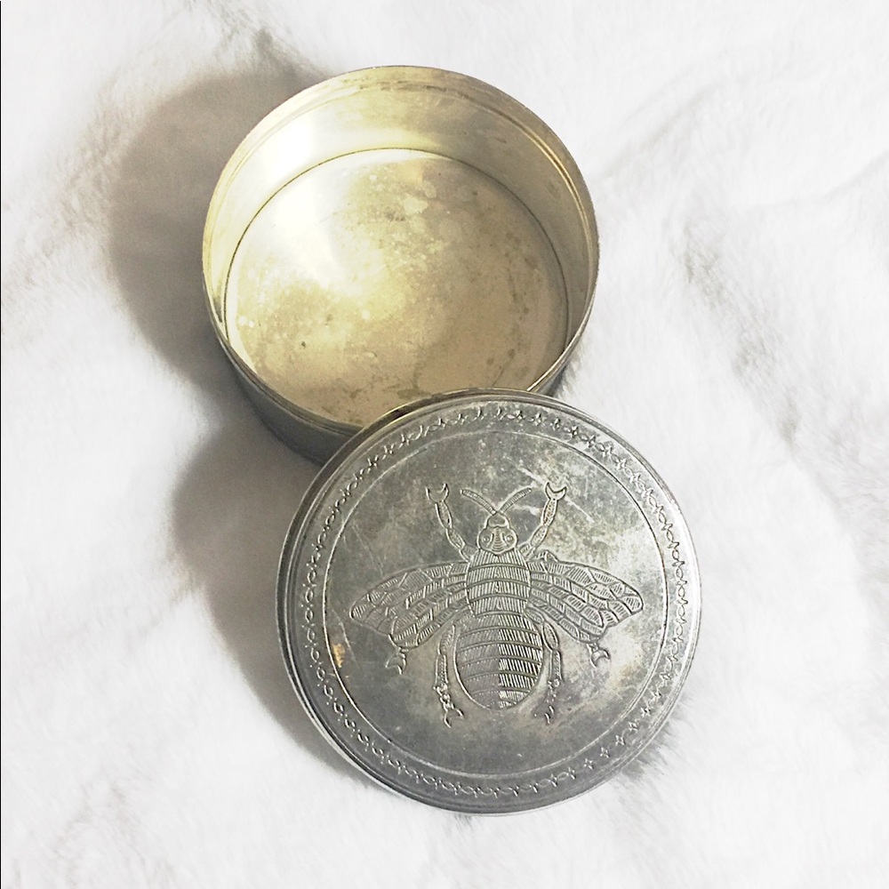 🐝 Sterling Silver Bee Engraved Jewelry Canisters - Picture 1 of 12